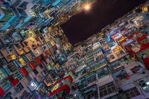 VERTICAL CITY VERTICAL CITY