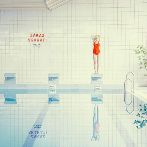 Pool only for swimmers Pool only for swimmers